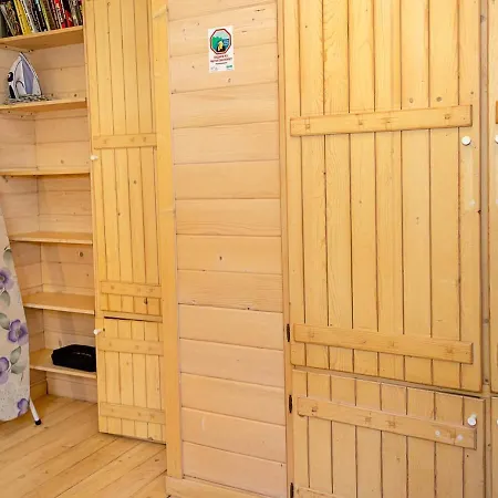Holiday home Blue Shutters - - 3 Bedrooms & Large Yard By Flat Manаger *
