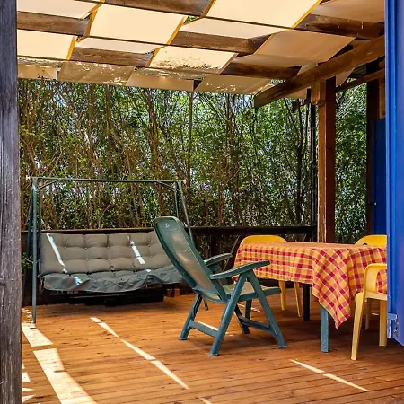 Holiday home Blue Shutters - - 3 Bedrooms & Large Yard By Flat Manаger *